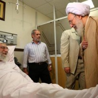 عيادة العلماء والشخصيات للإمام الخامنئي حفظه الله في المستشفى